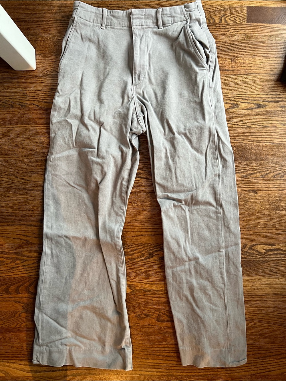Uniqlo women pants in Light Gray size L
